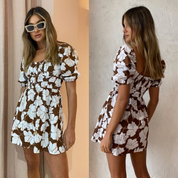 Faithfull The Brand Marinelli Mini Dress
In Bastia Floral Print 4 - Picture 1 of 9